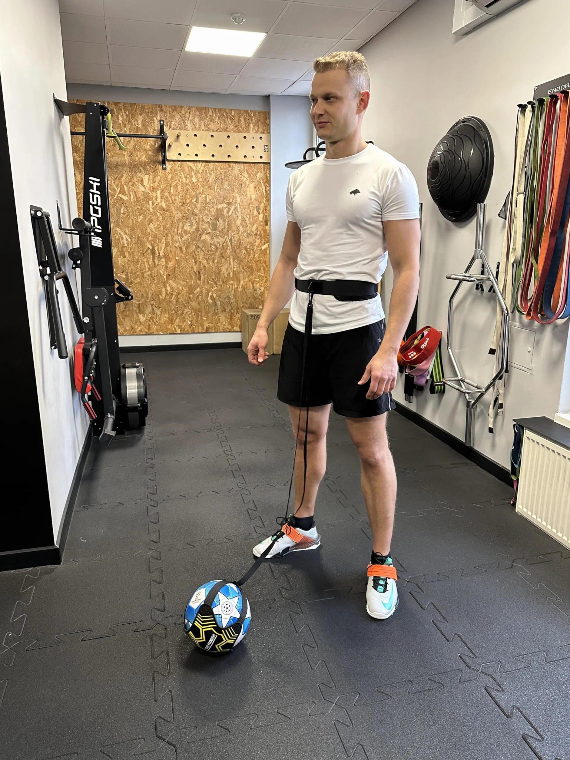 Elastico 360 Gradi Fascia per Trainer Calcio - Kit Allenamento Calcio con Cintura Regolabile