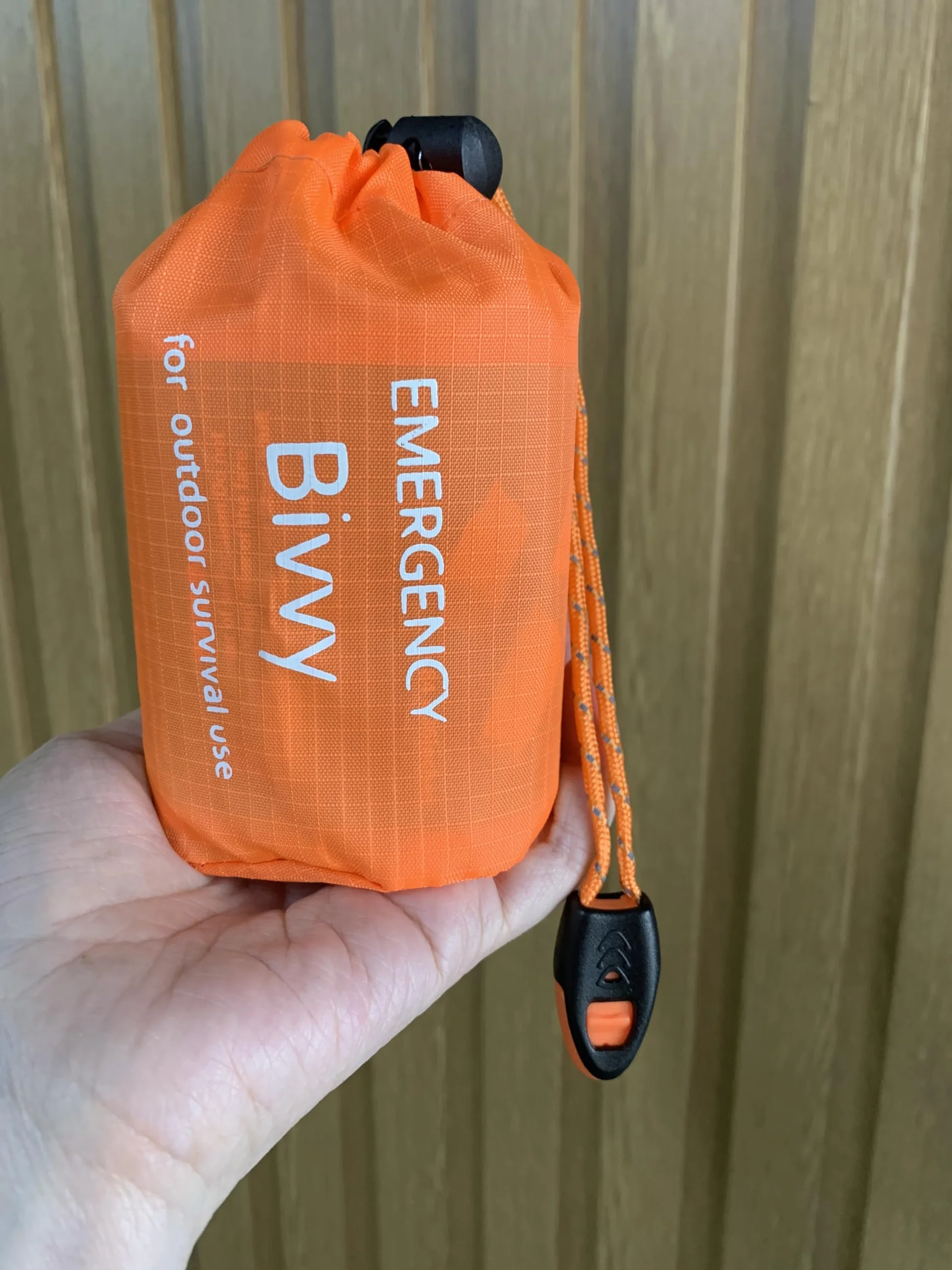 Sacco a pelo coperta termica emergenza telo termico sopravvivenza montagna bivy bag impermeabile resistente al vento