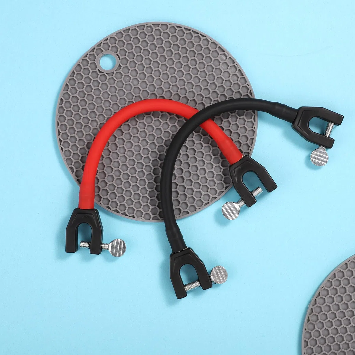 2 Pezzi Connettore per Punta da Sci per Bambini, Connettore da Sci Portatile Aiuto per l'Allenamento dello Sci Accessori per Snowboard per Bambini, Principianti (Nero, Rosso)