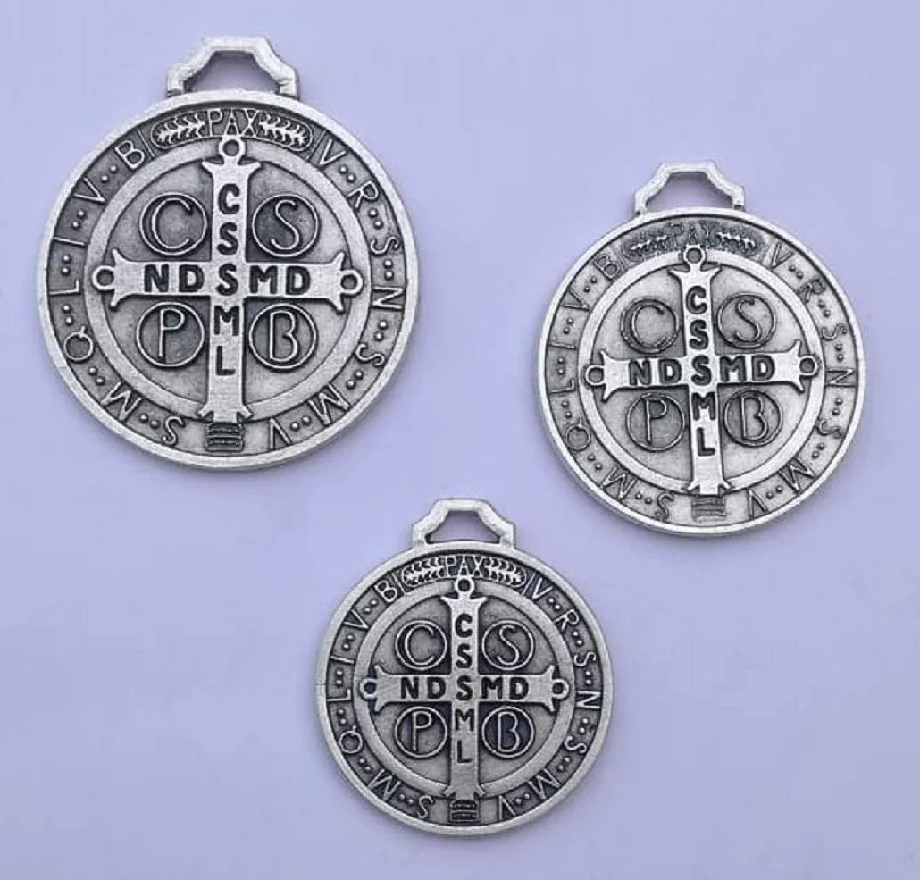 Eurofusioni San Benedetto Medaglia Votiva Set 3 medaglie placcate Argento 3-3,5-4 cm