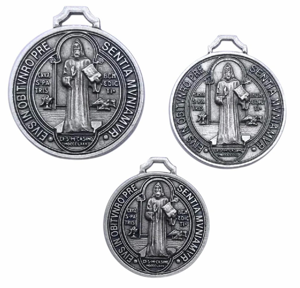 Eurofusioni San Benedetto Medaglia Votiva Set 3 medaglie placcate Argento 3-3,5-4 cm